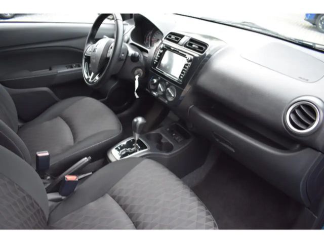 Mitsubishi Space Star CVT Star