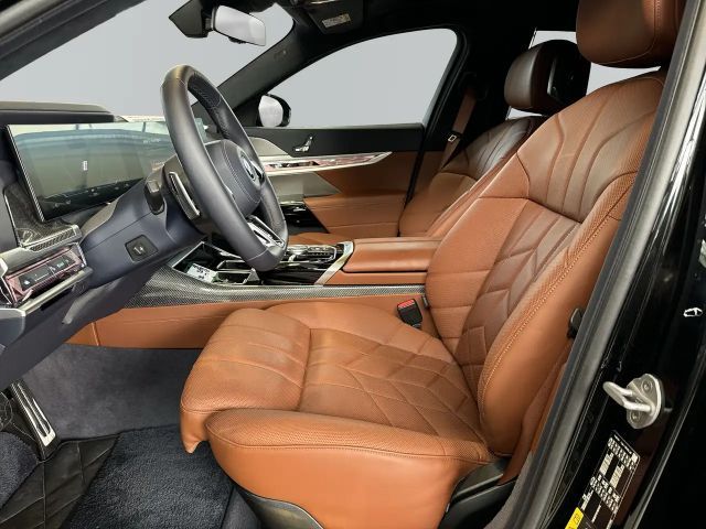 BMW i7 M-Sport Sedan xDrive60