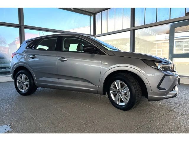 Opel Grandland X 1.2 Turbo Enjoy Turbo