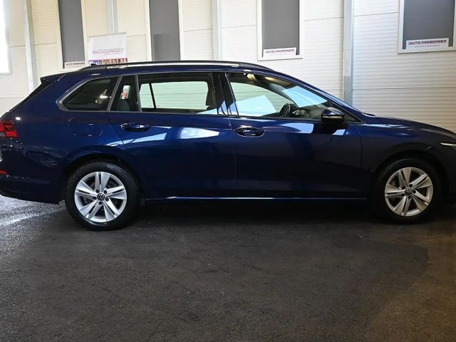 Volkswagen Golf DSG Life Variant