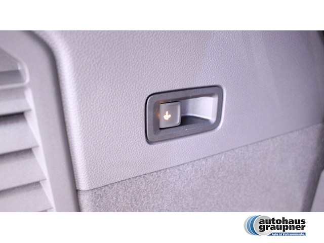 Volkswagen Multivan 2.0 TDI DSG Lang T7