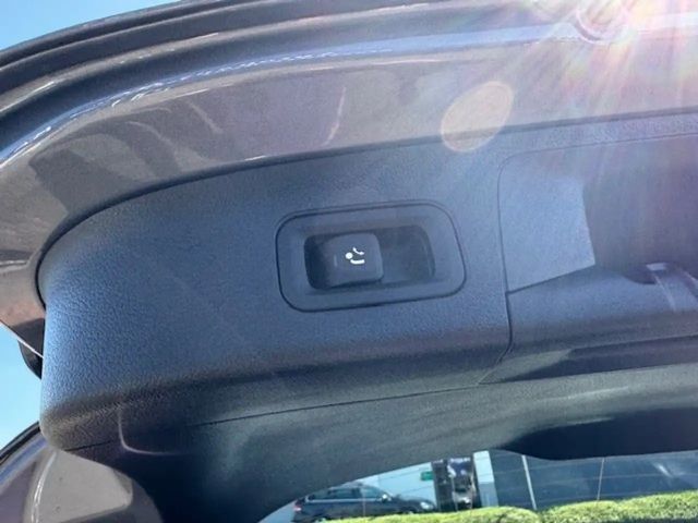 Mercedes-Benz GLA 180 Progressive