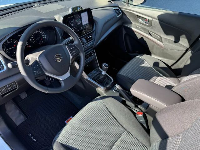 Suzuki S-Cross AllGrip Hybrid
