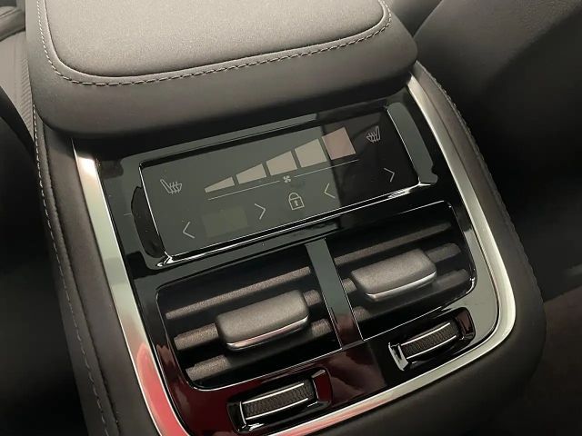 Volvo XC90 AWD Bright Plus T8