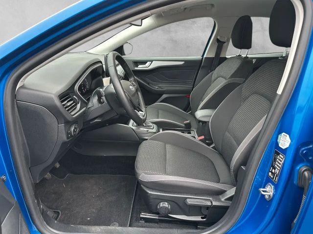 Ford Focus Cool & Connect Wagon