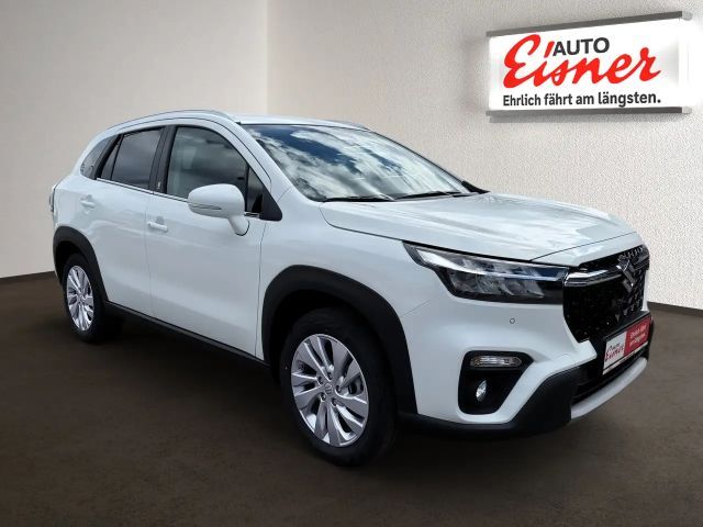 Suzuki S-Cross Hybrid