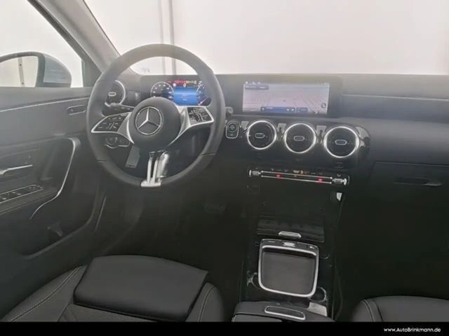 Mercedes-Benz A 180 Progressive