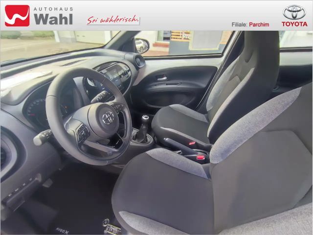 Toyota Aygo X 1.0 VVT-i Play