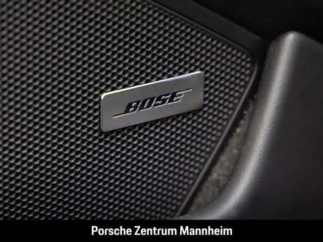 Porsche 992 Carrera Coupé GTS