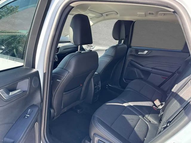 Ford Kuga Plug in Hybrid Titanium X