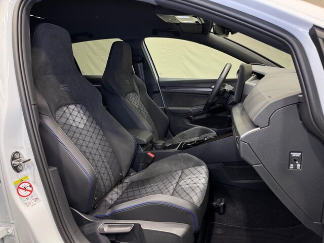 Volkswagen Golf 2.0 TDI DSG R-Line