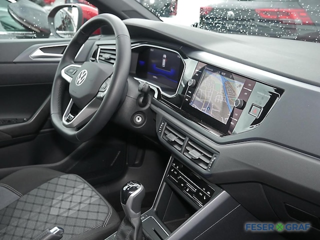 Volkswagen Taigo 1.0 TSI R-Line