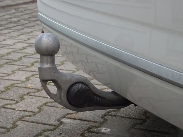 BMW 220 220i Active Tourer Luxury Line