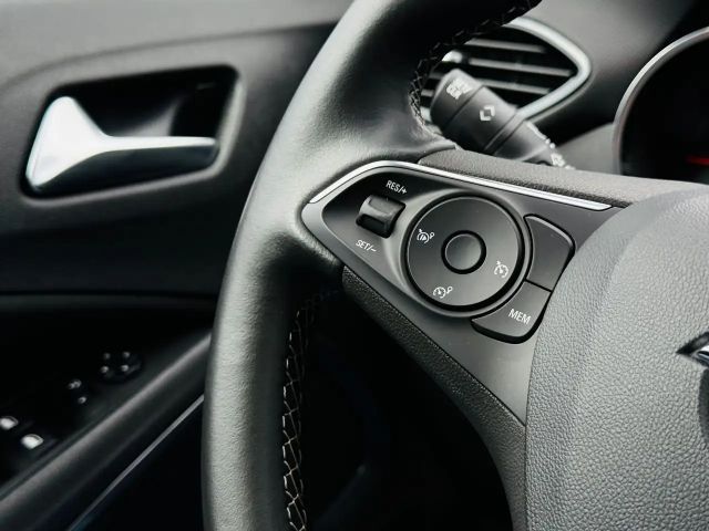 Opel Crossland X 1,2 T ELEG., Navi, Panod, LED, RFK, PTS, Tot, Spur