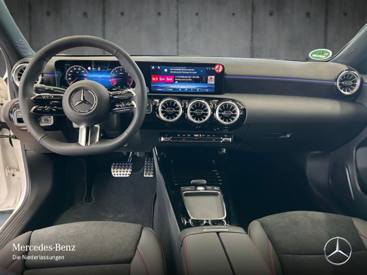 Mercedes-Benz A 200 AMG Line