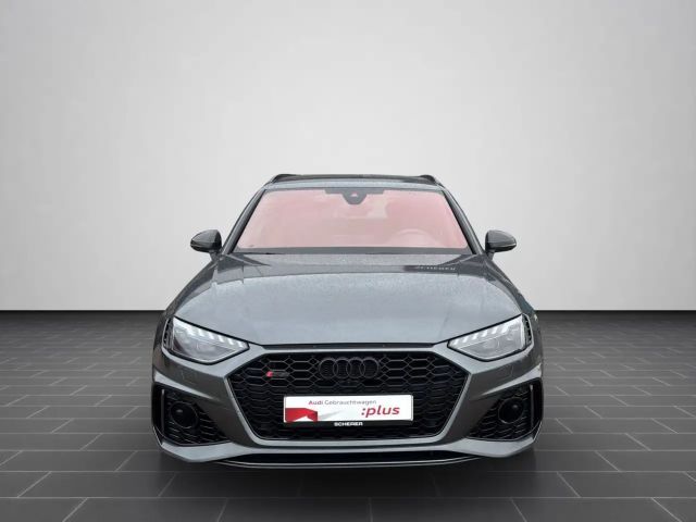 Audi RS4 3.0 TFSI Avant Quattro