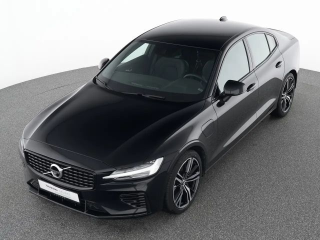 Volvo S60 AWD R-Design Recharge