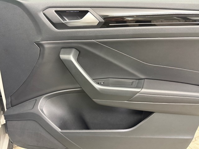 Volkswagen T-Roc DSG IQ.Drive R-Line