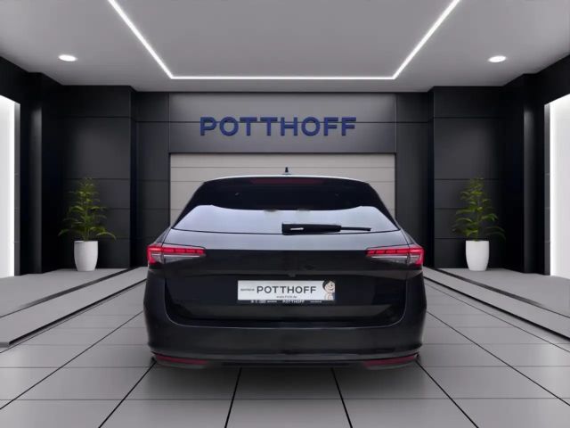 Skoda Superb Combi Sportline iV