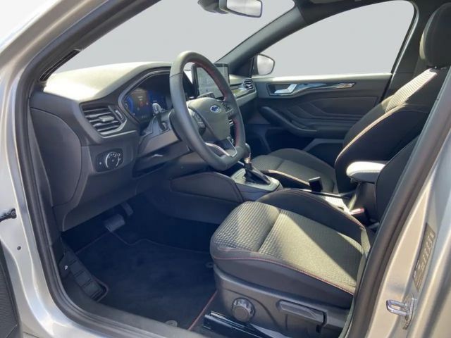 Ford Focus ST Line Wagon