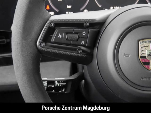 Porsche Taycan GTS Sport Turismo