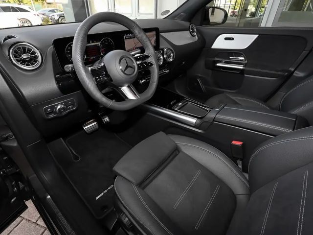 Mercedes-Benz GLA 200 AMG Line