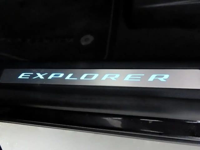 Ford Explorer Platinum Plug in Hybrid