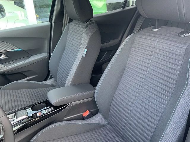 Peugeot E-2008 Style