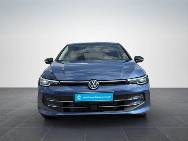 Volkswagen Golf 1.5 TSI Golf VIII