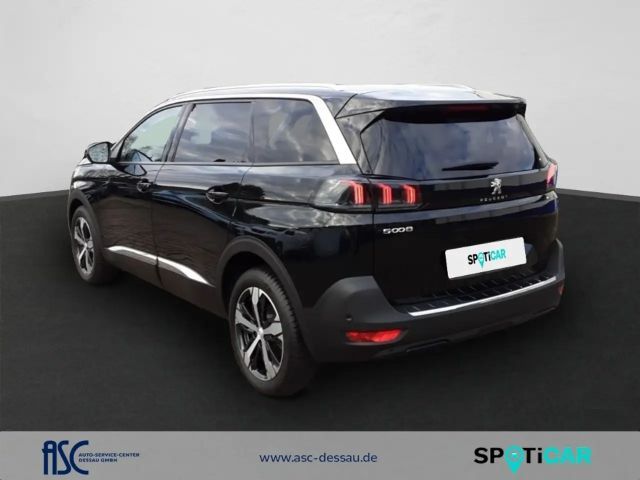 Peugeot 5008 EAT8