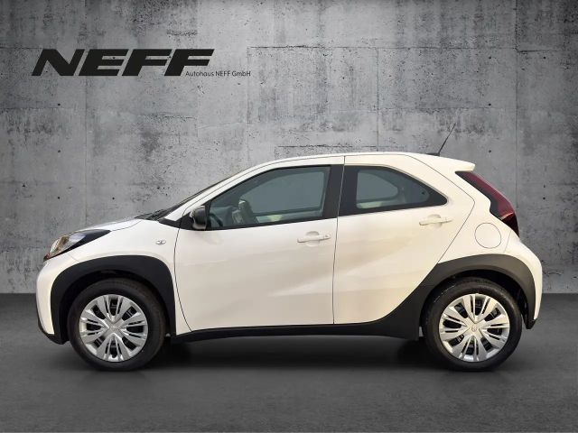 Toyota Aygo X 1.0 VVT-i Business Hatchback