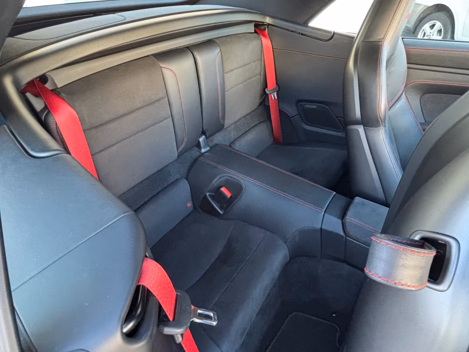 Porsche 911 992 Cabriolet Carrera GTS