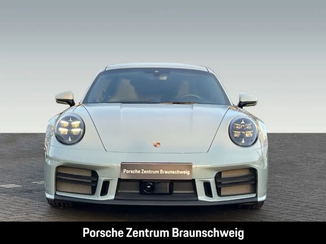 Porsche 992 Carrera Coupé