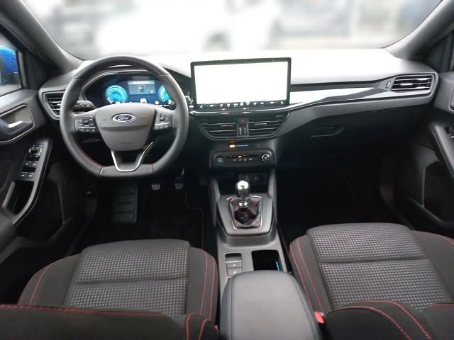 Ford Focus 125PS Benzin/Schaltgetriebe Traveller 1,0 EcoBo...