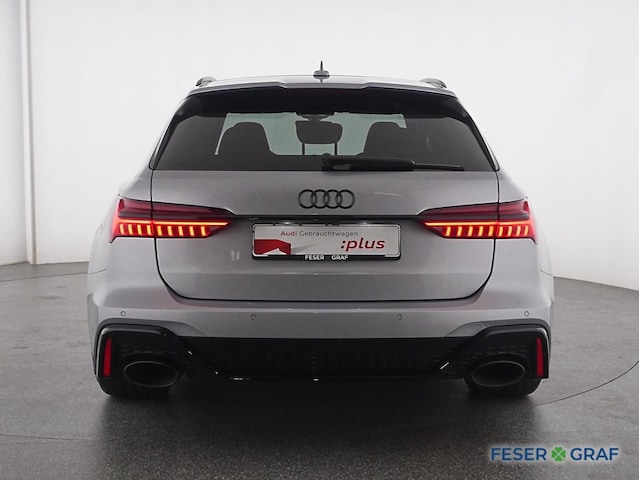 Audi RS6 Avant Quattro
