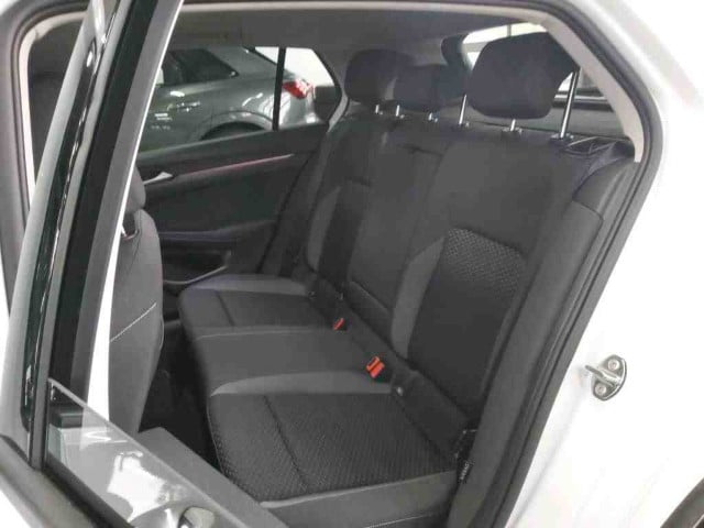 Volkswagen Golf 2.0 TDI DSG IQ.Drive