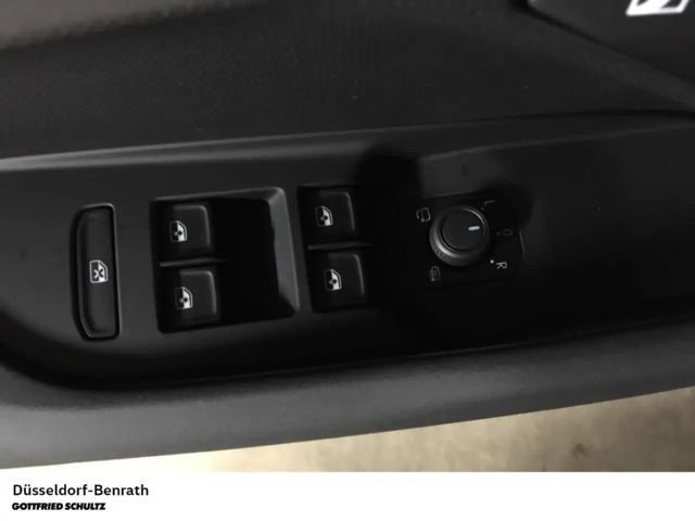 Cupra Terramar 1.5 e-Hybrid VZ