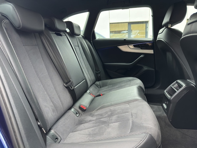 Audi A4 40 TFSI Avant Quattro S-Line S-Tronic
