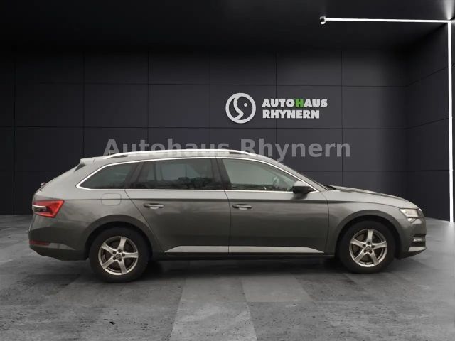 Skoda Superb 2.0 TSI Combi Style Style