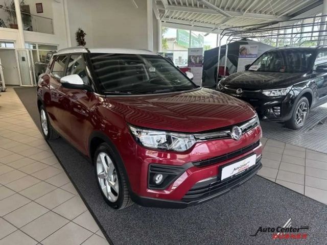 SsangYong Tivoli Fizz 1.5 , 6MT