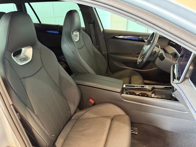 Volkswagen Passat 2.0 TDI R-Line Variant