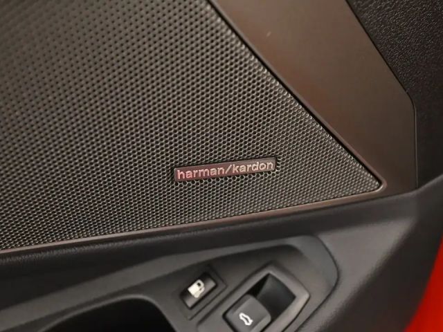 BMW 330 330e Sedan xDrive