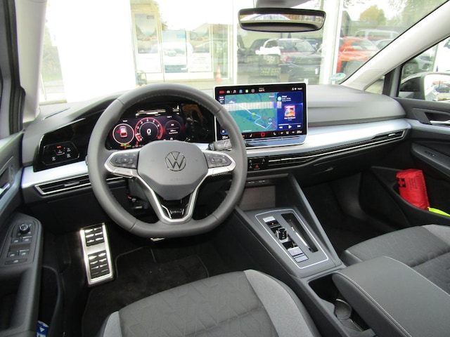 Volkswagen Golf 1.5 eTSI DSG