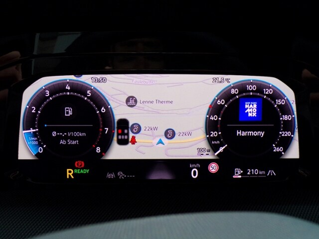 Volkswagen Golf 1.5 eTSI DSG