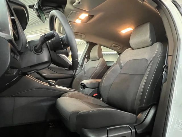 Nissan Qashqai 1.3 Connecta LED+KEYLESS+360°+ACC+VC uvm