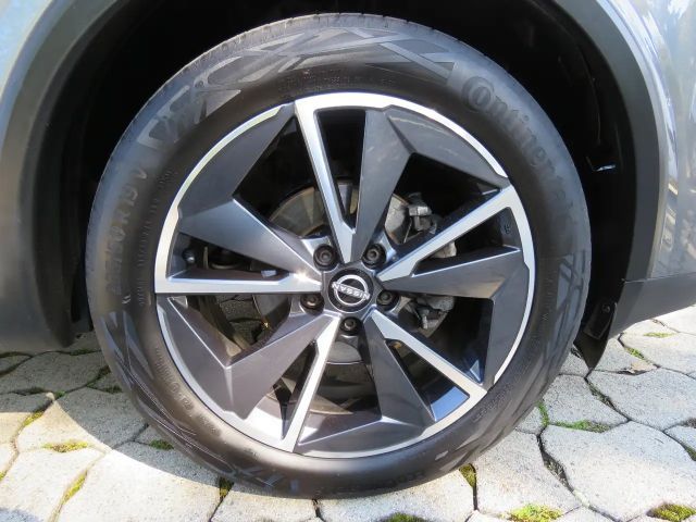 Nissan Qashqai AWD DIG-T Tekna