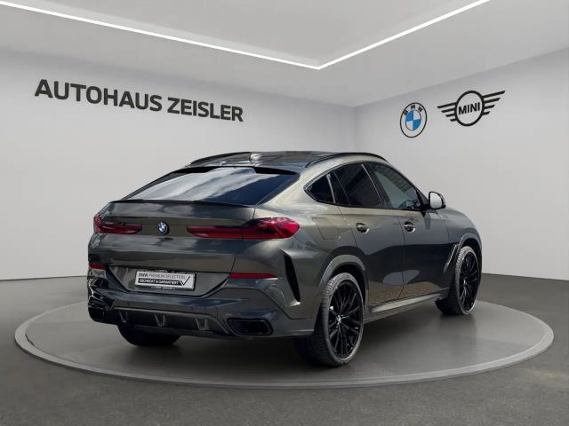 BMW X6 Coupé M50i