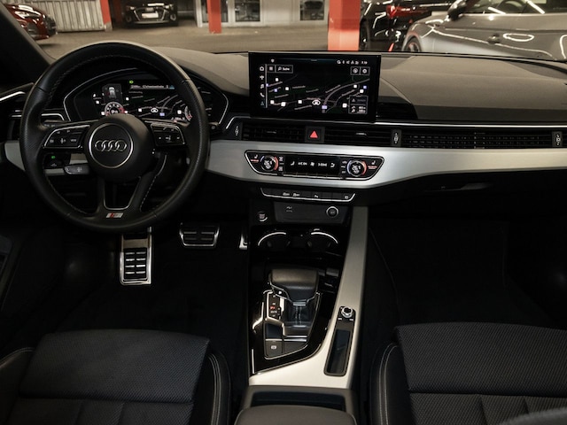 Audi A4 35 TFSI Avant S-Tronic