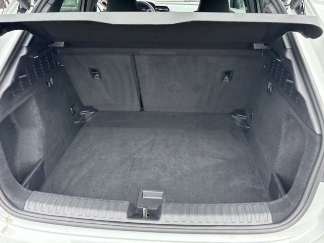 Audi A3 35 TFSI S-Line Sedan Sportback