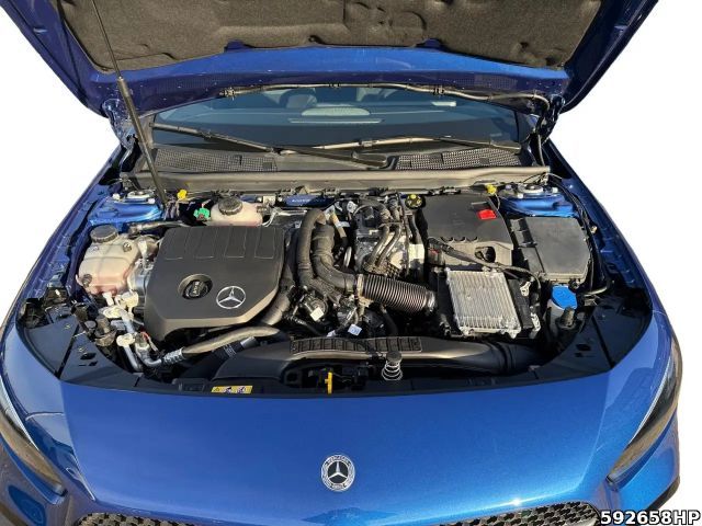 Mercedes-Benz A 250 AMG Line